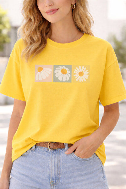 ArtYus Three Daisies Graphic Printed Unisex Oversized T-Shirt – Minimal Flora...