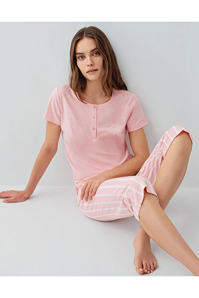 Pierre Cardin Women's Pink Capri Suit