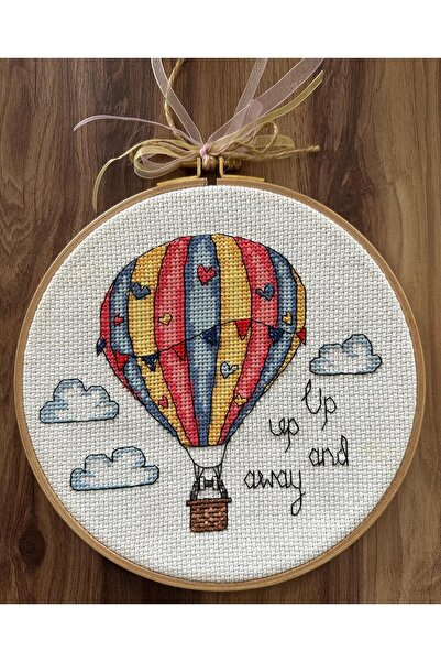 Handmade Κεντητό χειροποίητο τραπέζι με κρίκους.