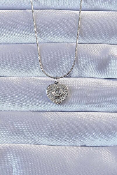 Inure Jewelry قلادة على شكل قلب بتفاصيل عين مطرزة بحجر الزركون فضي اللون 316L