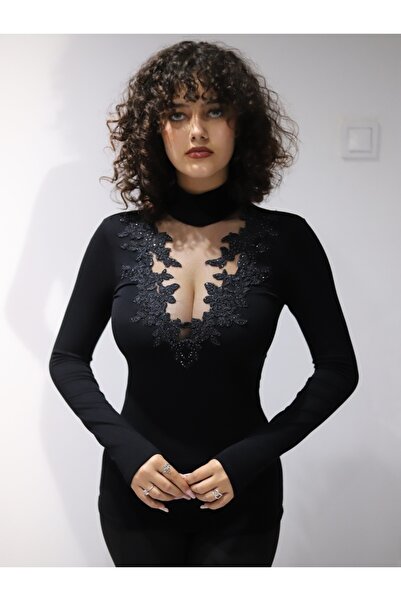 Angy Fashion "Noir Secret" Blouse Size: One Size Fits All