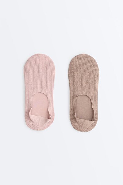 Oysho 2 çift pamuklu yüksek kesim görünmez çorap