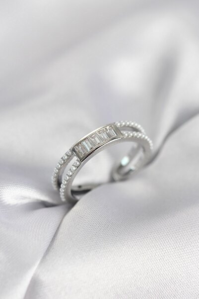 Inure Jewelry خاتم نسائي من حجر الزركون والفضة اللؤلؤية باللون الفضي