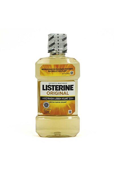 Listerine Original Formula Antiseptic Invigorating Mint Mouthwash (250ml)