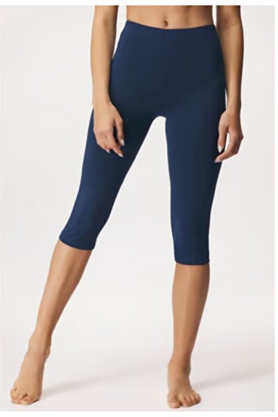 Om Comfortable, stretchy capri leggings, ideal for sports and casual wear