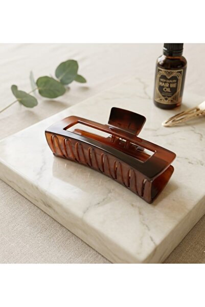 Daily Bazaar Ultra Durable: XL Latch Buckle Brown