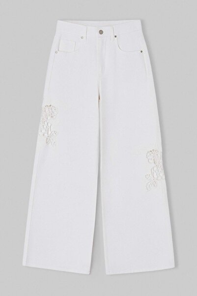 Trendyol Collection White Embroidered Detailed High Waist 100% Cotton Wide Le...