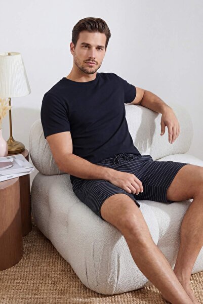 Trendyol Collection Dunkelblaues, gestreiftes Strick-Pyjama-Set mit regulärem...