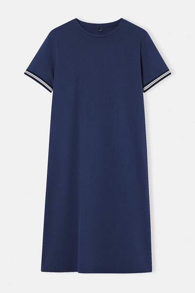 Trendyol Curve Tricotaj albastru marin cu detaliu bandă, decolteu tip guler, ...