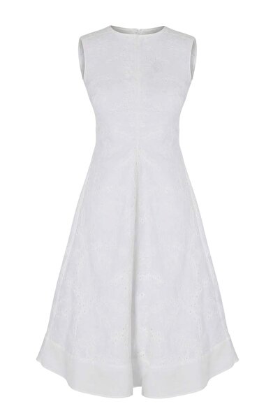 Trendyol Collection Ecru detaliu la spate brodat cu căptușeală Rochie Midi țe...