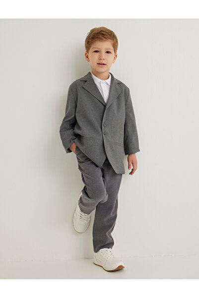 Koton Klassische Schuljacke mit Revers und Taschen, langen Ärmeln und Knöpfen