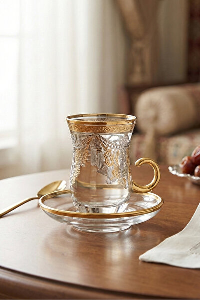 SQUALO طقم كاسات شاي تركي – 6 حبات بنقوش ذهبية مع أطباق