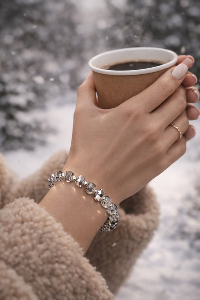 LuneraBag Shiny White Crystal Stone Women's Bracelet |   Premium Elegant Stylish Daily Bracelet