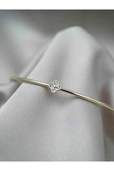 Luseda Altın Renk Minimal Çiçek Figürlü Zirkon Taşlı Zarif Ayarlanabilir Bile...