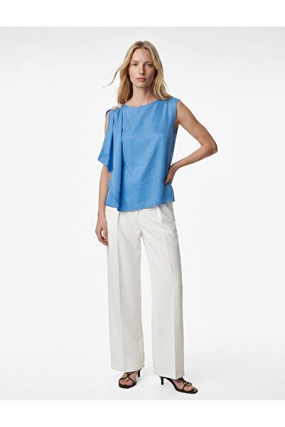 Koton Удобна блуза от вискоза с метални аксесоари, лодка деколте и без ръкави