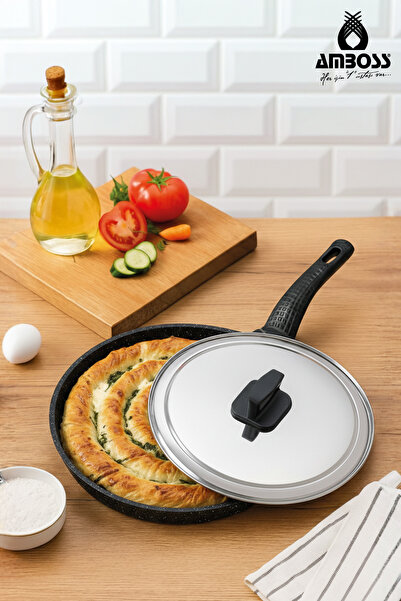 Amboss Tavă pentru găluște din granit turnat sub presiune cu capac 34 cm