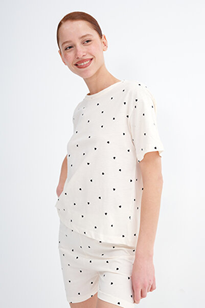 Addax Σετ πιτζάμα με σορτς με σχέδιο καρδιάς Ş119