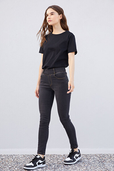 urban focus Lenora Jeans