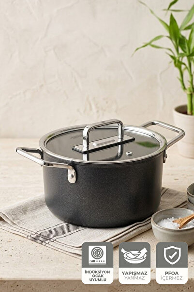 Kitchen Life Gigilli Esperanza Oală de titan 24 cm