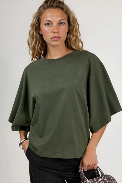 Hiccup Μπλουζάκι BUSEM oversized με λαιμόκοψη ποδηλάτου