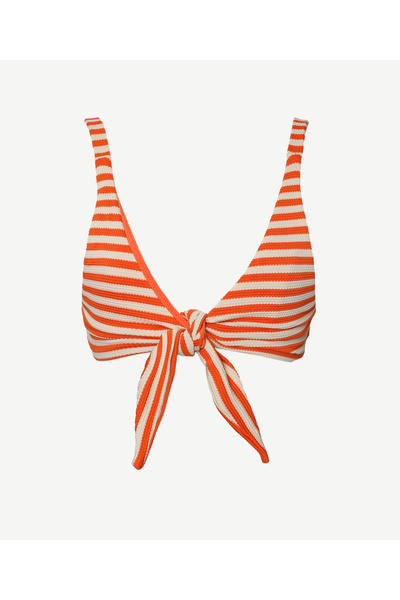 Yargıcı Bağ Detaylı Bikini Üst