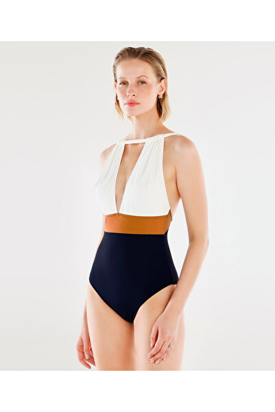 Yargıcı Dekolteli Halter Yaka Mayo