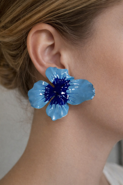 Modex Geometric Shaped Blue Light Flower Earrings (8cm)