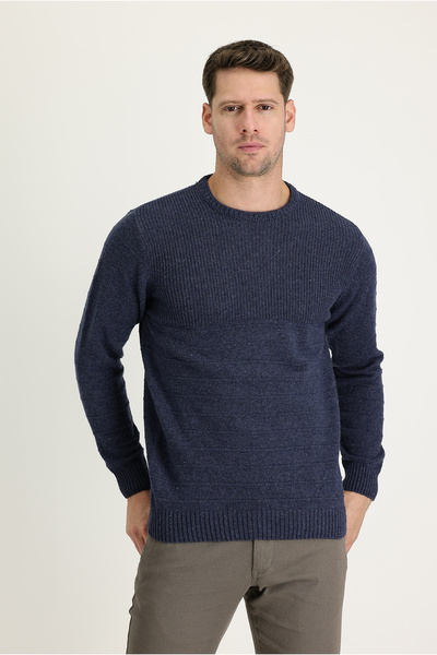 Kiğılı Pulover tricotat cu decolteu slim cu model