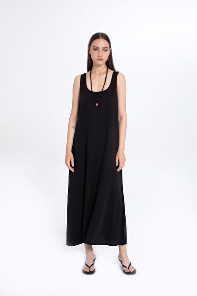 İpekçi Otantik Dökümlü Askılı Uzun Lyocell Elbise Siyah