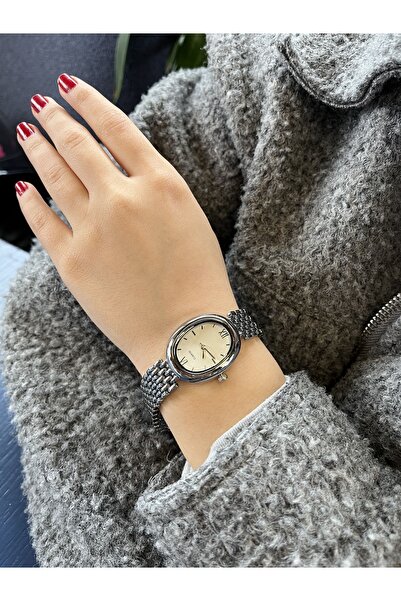 Quest Melani Oval Steel Case White Dial Silver Metal Band Women's Wristwatch