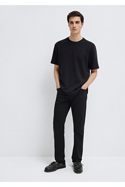 Mavi Black Basic T-Shirt Loose Fit / Comfortable Cut 0612731-900