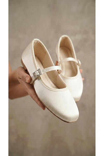 Beyond Balerini de damă din piele satinată cu cataramă elegantă, 1 cm BYNDSTNB01