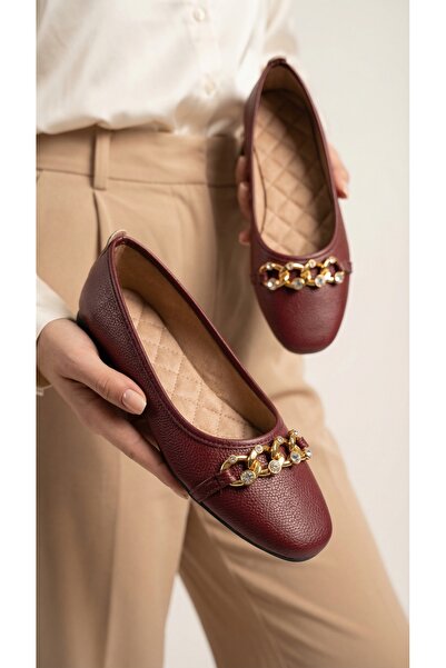 Beyond Women's Burgundy Leather Ballerinas with Stone Accessories and Chain 1...