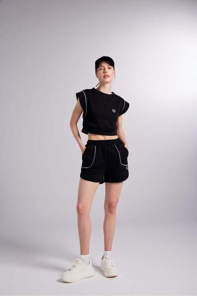 HOLLY LOLLY Beli Lastikli Kontrast Dikişli Mini Rhode Şort Siyah