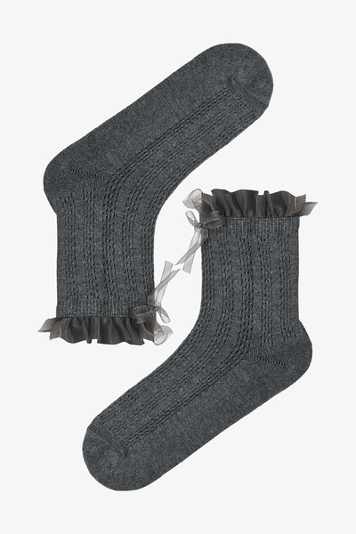 Penti Pamuklu Bilek Kısmı Kurdele Detaylı ve Tül Fırfırlı Soket Çorap