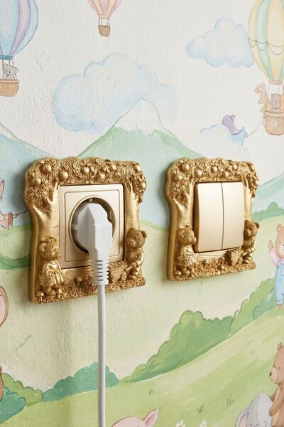 Evene Priz Süsü Dekoratif Priz Çerçevesi Anahtar Çerçevesi Altın Renk Model 2