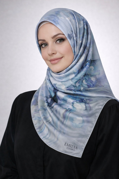 mim eşarp إميليا رايون وشاح منقوش بالزهور مقاس 90x90 سم