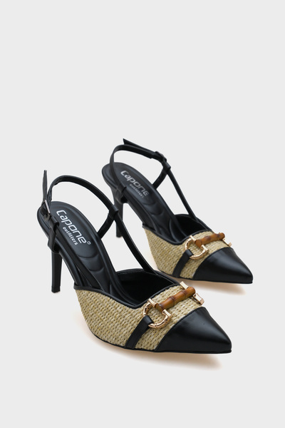 Capone Outfitters Wooden Buckle Straw Stiletto