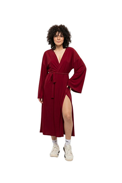 Gymgirl Kadın Kırmızı Uzun Kimono Kuşaklı Yırtmaçlı