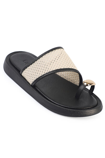 Capone Outfitters Selie Round Toe Lu Tek Parmaklı Metal-Accented Women Slipper