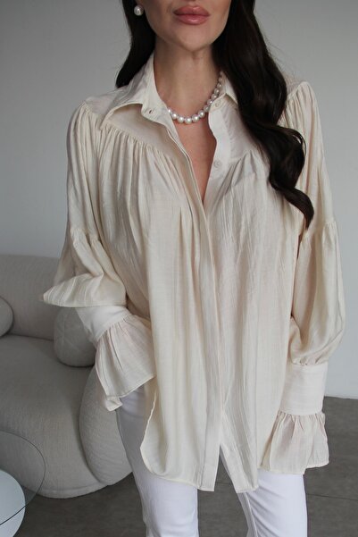 Askı Nişantaşı Bej Büzgü Ve Kol Detaylı Gömlek
