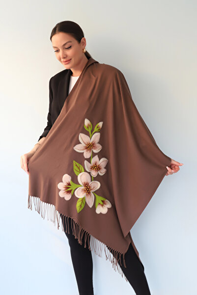 Elit Scarf شال الكتف الكشميري المطرز بالشعر