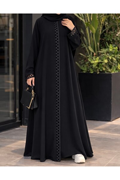 Omnia Summer Elegant Abaya with Circular Embellishment