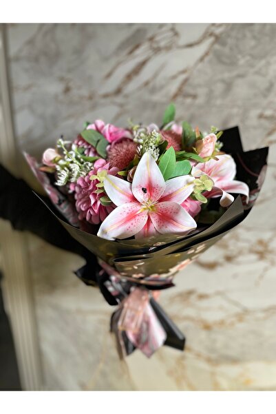 çiçek rengi dekor Premium Pink Artificial Flower Bouquet – Lily and Rose Arra...