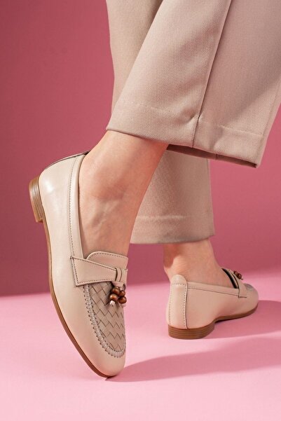 FUGA MODA Novera Μπεζ Πλεκτές Χάντρες με Ραφές Με φούντες μοκασίνια Μπαλαρίνα...