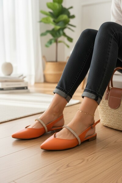 enoch Kadın Taşlı Bant Detaylı Slingback Arkası Açık Zarif Babet