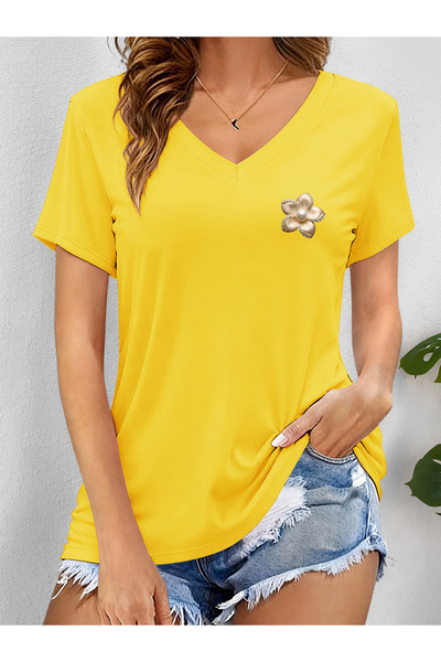 mercoledi Women's Minimal Printed V-Neck Sleeved Regular Fit T-Shirt