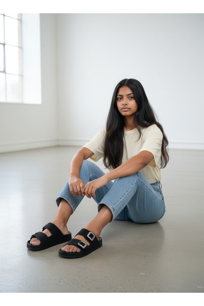 HFKY Woman Slipper . Buckle Detail   Slipper .