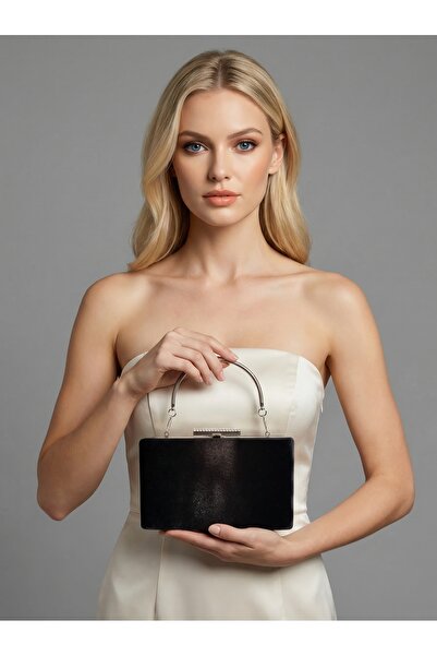 Biçanta Culoare neagră, importată, de lux, K catifea, cu lanț metalic, S cu c...