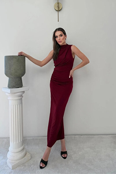 MOZENA Zero Sleeve Drape Detail Slit Long Sandy Dress